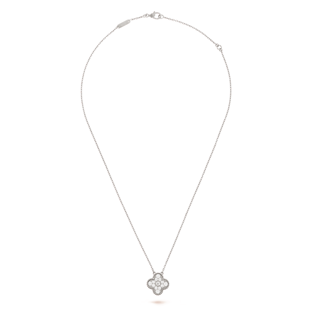 Diamond Single Clover Pendant